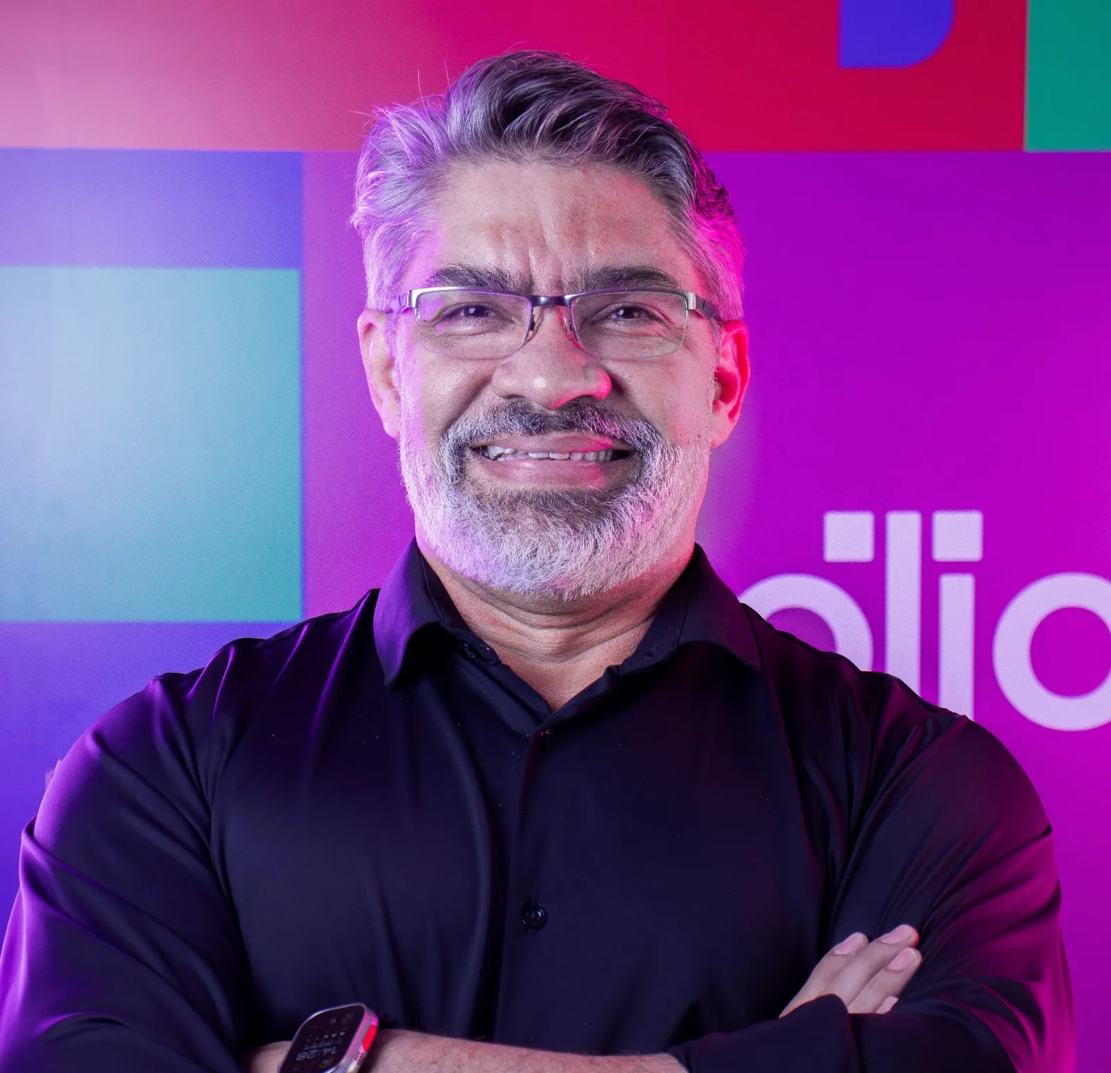 Professor Cesar Carvalho